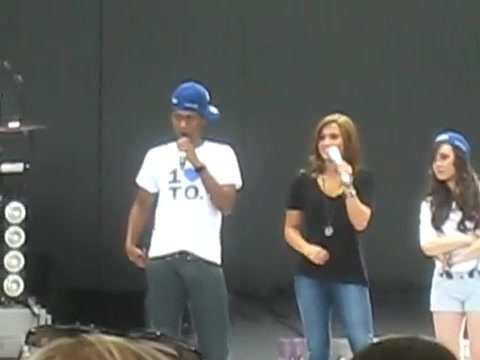 Jonas Brothers sound check 0418