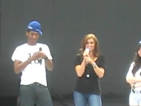 Jonas Brothers sound check 0825