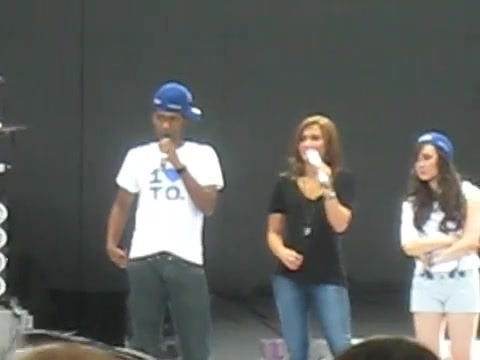Jonas Brothers sound check 0436