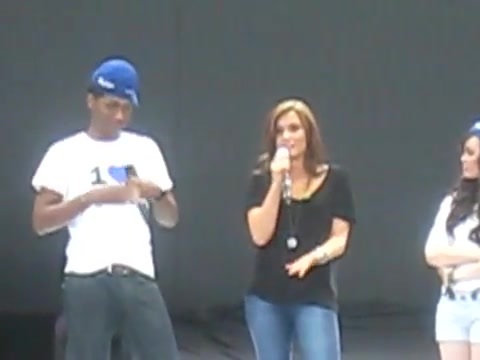 Jonas Brothers sound check 0900