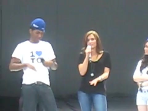 Jonas Brothers sound check 0905