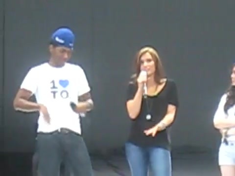 Jonas Brothers sound check 0909