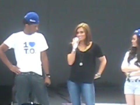 Jonas Brothers sound check 1079