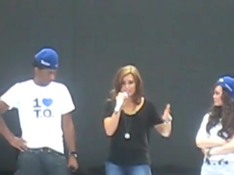 Jonas Brothers sound check 1191