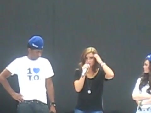 Jonas Brothers sound check 1219