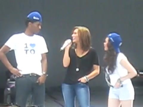 Jonas Brothers sound check 1642