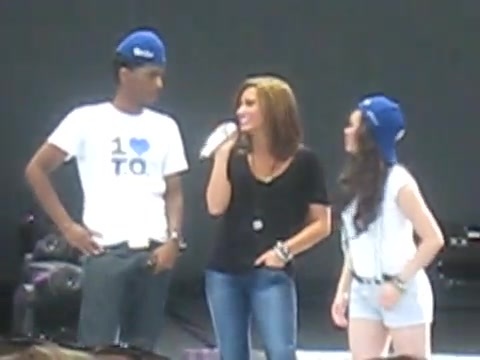 Jonas Brothers sound check 1676