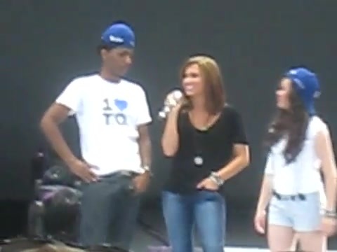 Jonas Brothers sound check 1688