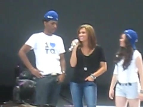 Jonas Brothers sound check 1690