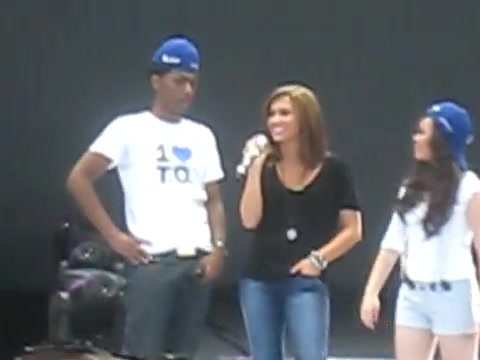 Jonas Brothers sound check 1694