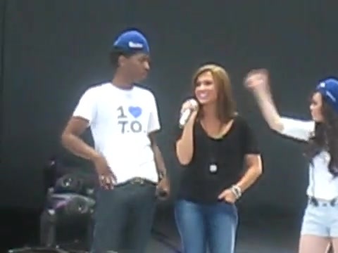 Jonas Brothers sound check 1710