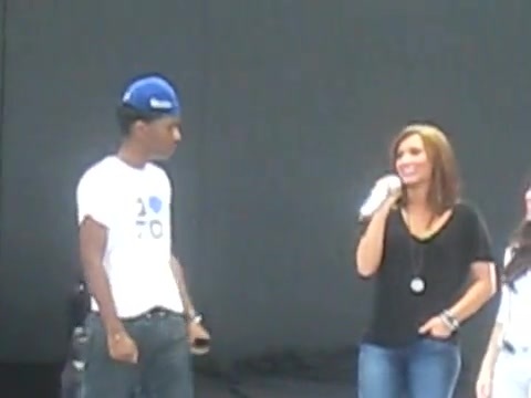 Jonas Brothers sound check 1816