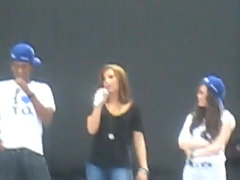 Jonas Brothers sound check 1399 Jonas Brothers sound check 1399