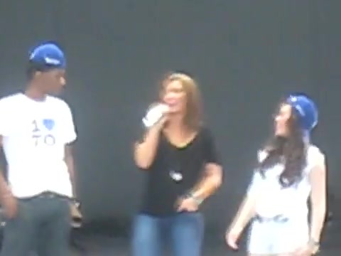 Jonas Brothers sound check 1840