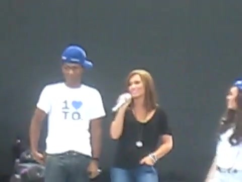 Jonas Brothers sound check 1889
