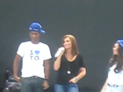 Jonas Brothers sound check 1891