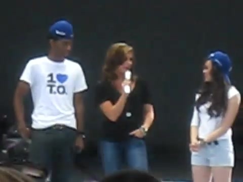 Jonas Brothers sound check 2112