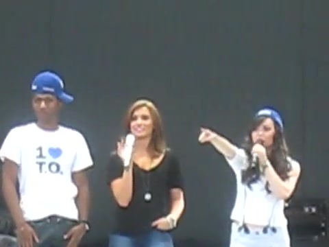 Jonas Brothers sound check 2513 - Demilush - Jonas Brothers sound check Part oo6