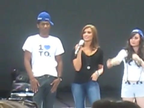 Jonas Brothers sound check 2569