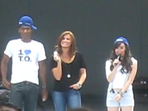 Jonas Brothers sound check 2228