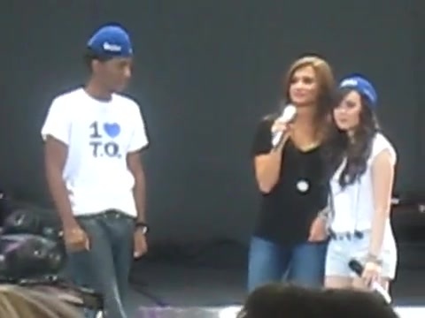 Jonas Brothers sound check 2660