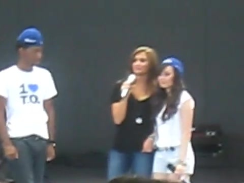 Jonas Brothers sound check 2671