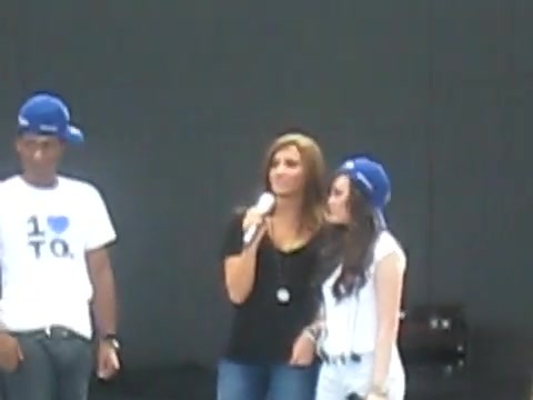Jonas Brothers sound check 2682