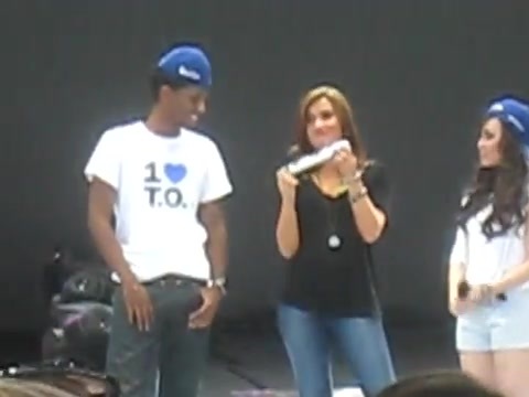 Jonas Brothers sound check 3143