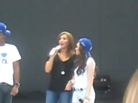 Jonas Brothers sound check 2697 - Demilush - Jonas Brothers sound check Part oo6