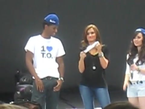 Jonas Brothers sound check 3170
