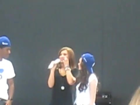 Jonas Brothers sound check 2733 - Demilush - Jonas Brothers sound check Part oo6