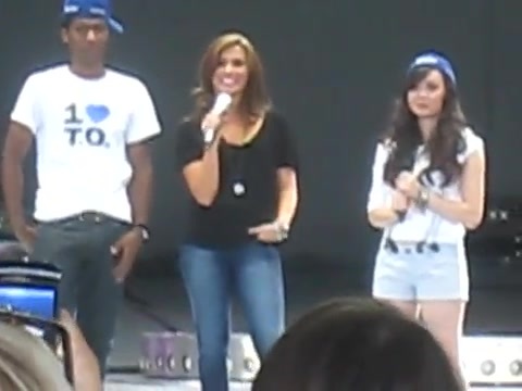 Jonas Brothers sound check 2347 - Demilush - Jonas Brothers sound check Part oo5