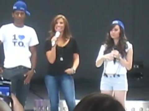 Jonas Brothers sound check 2365 - Demilush - Jonas Brothers sound check Part oo5