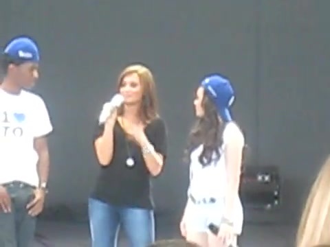 Jonas Brothers sound check 2781 - Demilush - Jonas Brothers sound check Part oo6
