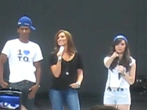 Jonas Brothers sound check 2394 - Demilush - Jonas Brothers sound check Part oo5