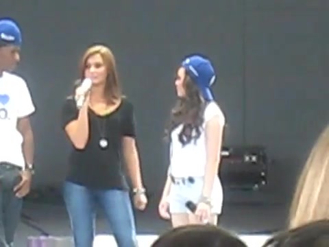 Jonas Brothers sound check 2815