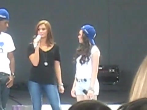 Jonas Brothers sound check 2816