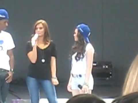 Jonas Brothers sound check 2821