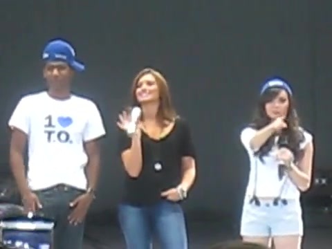 Jonas Brothers sound check 2413 - Demilush - Jonas Brothers sound check Part oo5