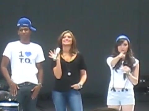 Jonas Brothers sound check 2424 - Demilush - Jonas Brothers sound check Part oo5