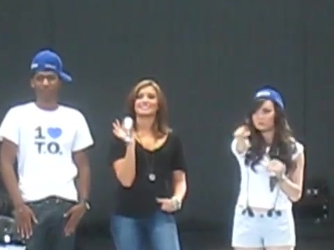 Jonas Brothers sound check 2463 - Demilush - Jonas Brothers sound check Part oo5