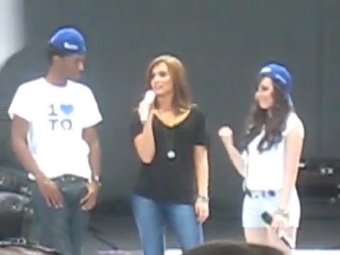 Jonas Brothers sound check 2891 - Demilush - Jonas Brothers sound check Part oo6