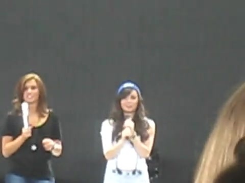Jonas Brothers sound check 3476