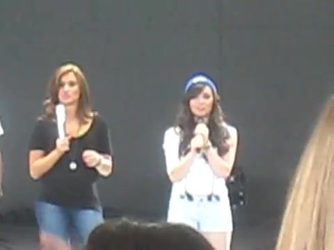 Jonas Brothers sound check 3541