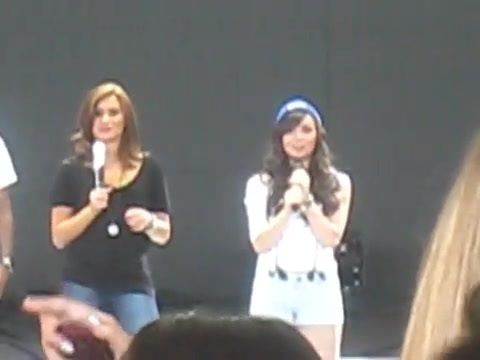 Jonas Brothers sound check 3565
