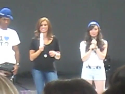 Jonas Brothers sound check 3596