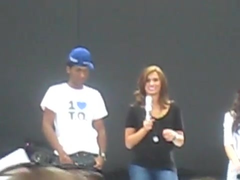 Jonas Brothers sound check 3640