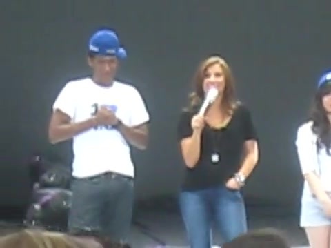 Jonas Brothers sound check 4582