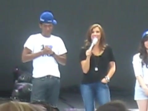 Jonas Brothers sound check 4584