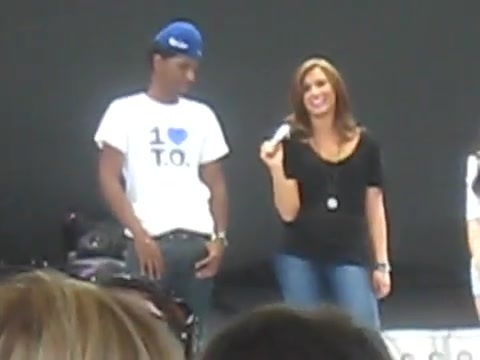 Jonas Brothers sound check 3838